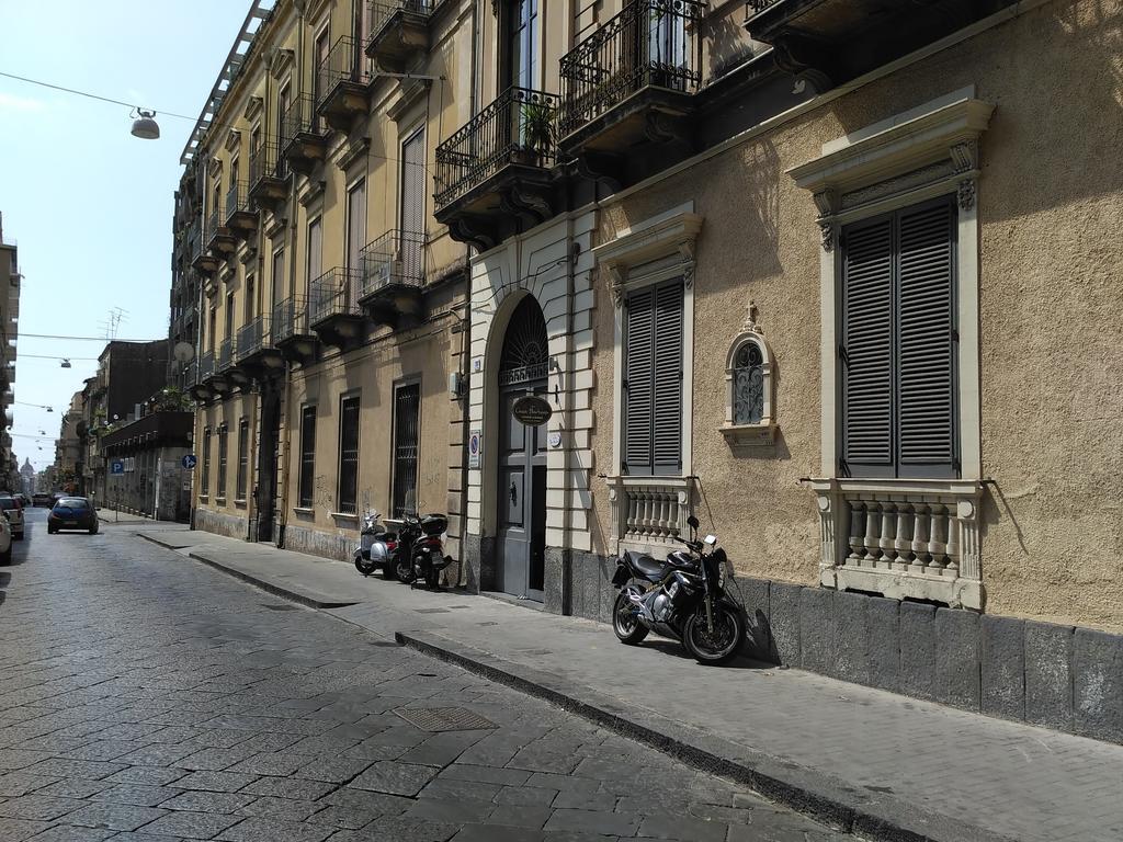 Casa Barbero Charme B&B Catánia Buitenkant foto